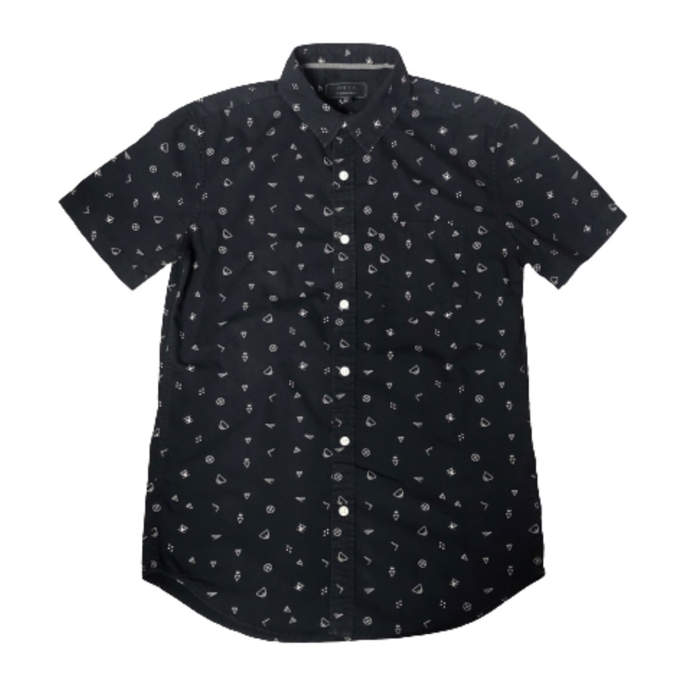 Forever 21 men button front shirt